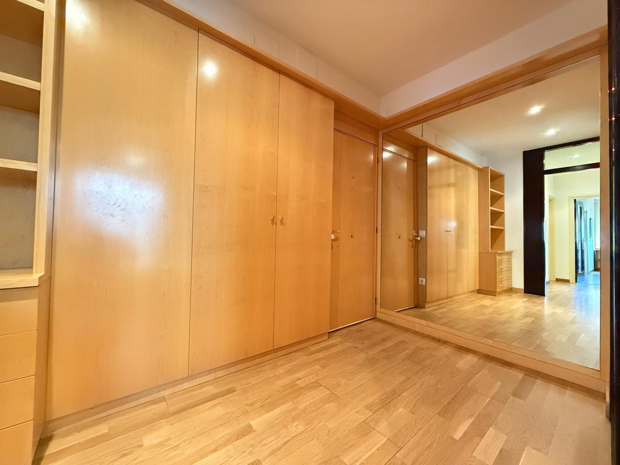 로지즈 Agi Peater Center 아파트 외부 사진